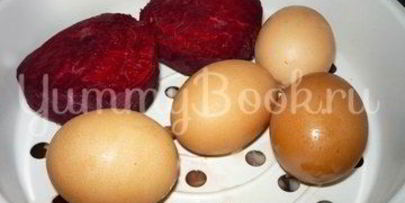 борщ с паровой свеклой и яйцом из мультиварки