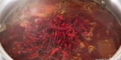 борщ со свеклой и капустой