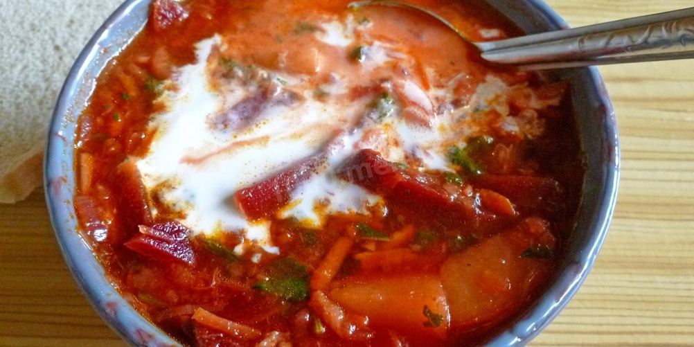 Рецепт классический борщ со свеклой и свиными ребрышками