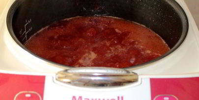 пдбиваний борщ с чесночными крутонами