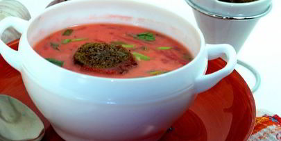 пдбиваний борщ с чесночными крутонами
