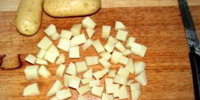 украинский борщ с салом и чесноком