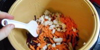 вегетарианский борщ в мультиварке