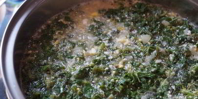 зеленый борщ с крапивой