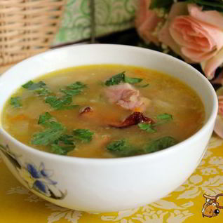 Гороховый суп с копченостями