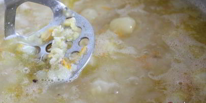 гороховый суп с копченостями