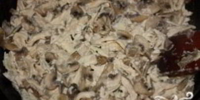 грибной суп в горшочке