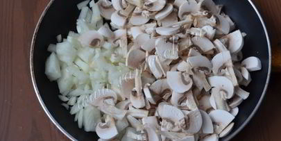 крем-суп из шампиньонов со сливками