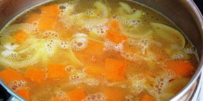 крем-суп из тыквы с красным перцем