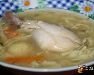 Куриный суп с молодым картофелем