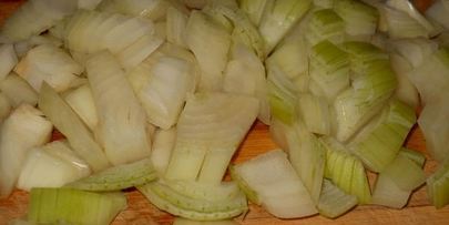 сливочный суп из морепродуктов с горошком