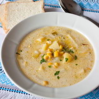 Сливочный суп с картофелем и кукурузой