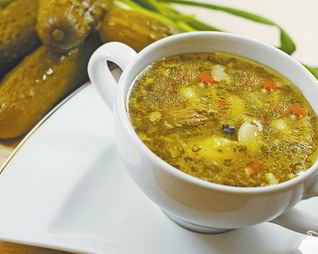 Суп c солеными огурцами