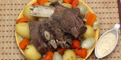 суп и основное блюдо из говядины