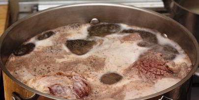 суп и основное блюдо из говядины