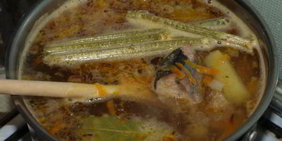 суп из консервированной сайры