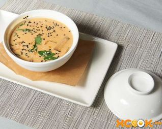 Суп из красной чечевицы по-тайски