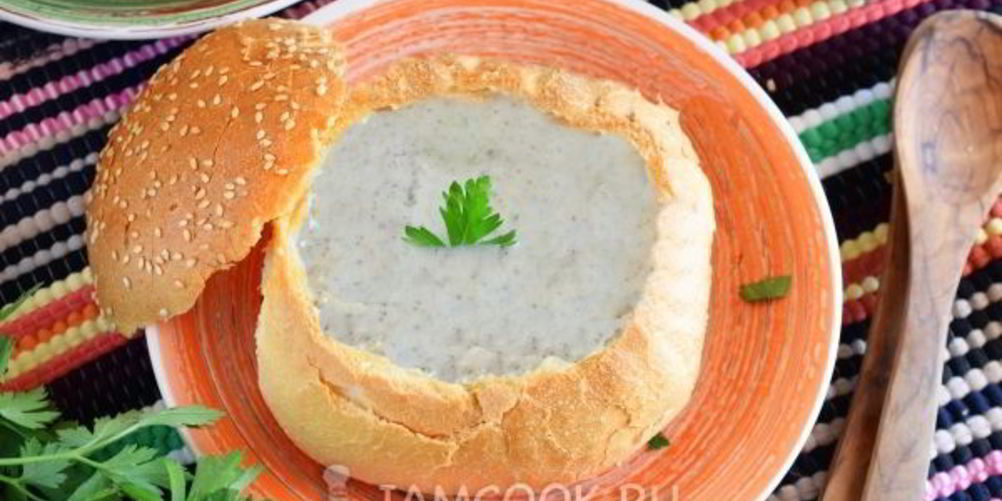 Рецепт чешский чесночный суп-пюре в хлебе