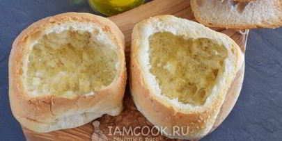 чешский чесночный суп-пюре в хлебе