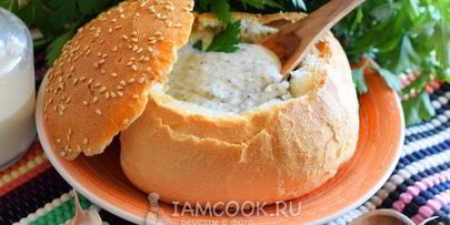 чешский чесночный суп-пюре в хлебе