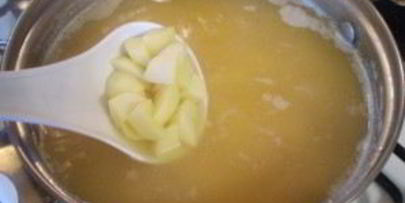 гороховый суп-пюре с гренками