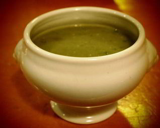 Легкий суп-пюре для последних жарких дней