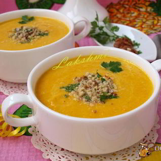 Морковно-ананасовый суп-пюре с карри