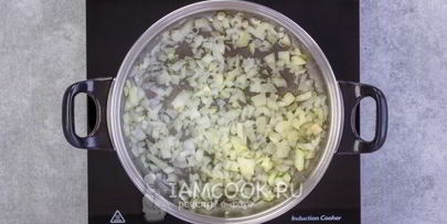 постный суп-пюре из зеленого горошка