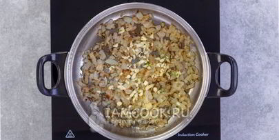 постный суп-пюре из зеленого горошка