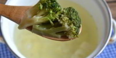 суп-пюре из брокколи со сливками