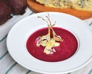 Суп-пюре из печеной свеклы