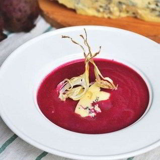 Суп-пюре из печеной свеклы