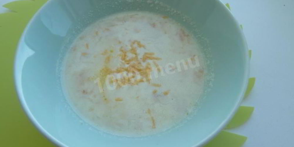 Рецепт суп пюре из сельдерея с твердым сыром и сметаной