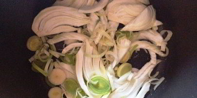 суп-пюре из цветной капусты, фенхеля и брокколи