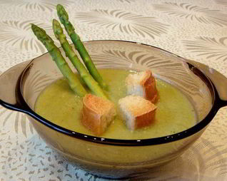 Суп-пюре с брокколи и куриной грудкой