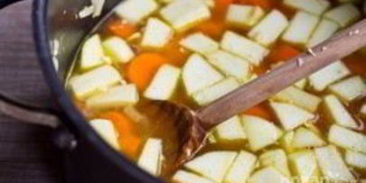 суп-пюре с яблоками и морковью