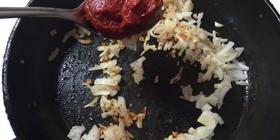 томатный суп-пюре с мидиями