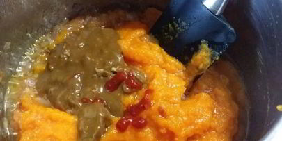 тыквенный суп-пюре с запеченным нутом