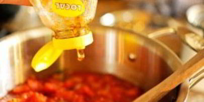 томатный суп в хлебе