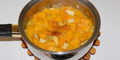 тыквенный крем-суп с белыми грибами