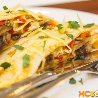 Блинчики креп с яйцом и грибами