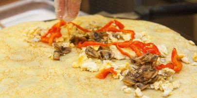 блинчики креп с яйцом и грибами