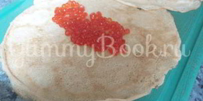 блинчики с красной икрой