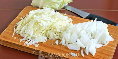 блинчики с куриным фаршем и капустой