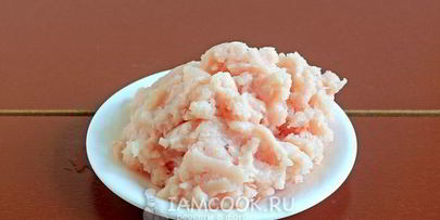 блинчики с куриным фаршем и капустой