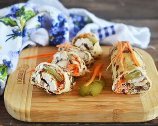 Блинчики с курицей и маскарпоне