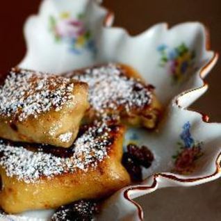 Блинчики с творогом и изюмом