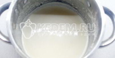 блины на молоке с джемом из щавеля