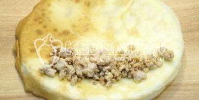 блины с куриным фаршем