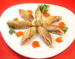 Блины с лососем